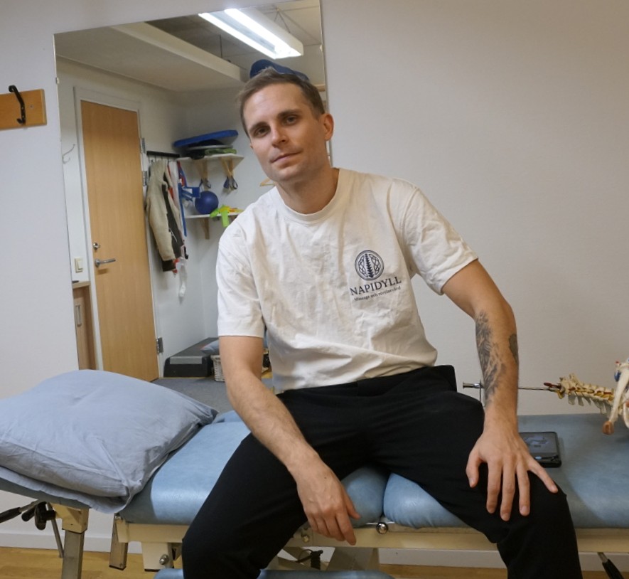 David Karlsson, Naprapatstudent